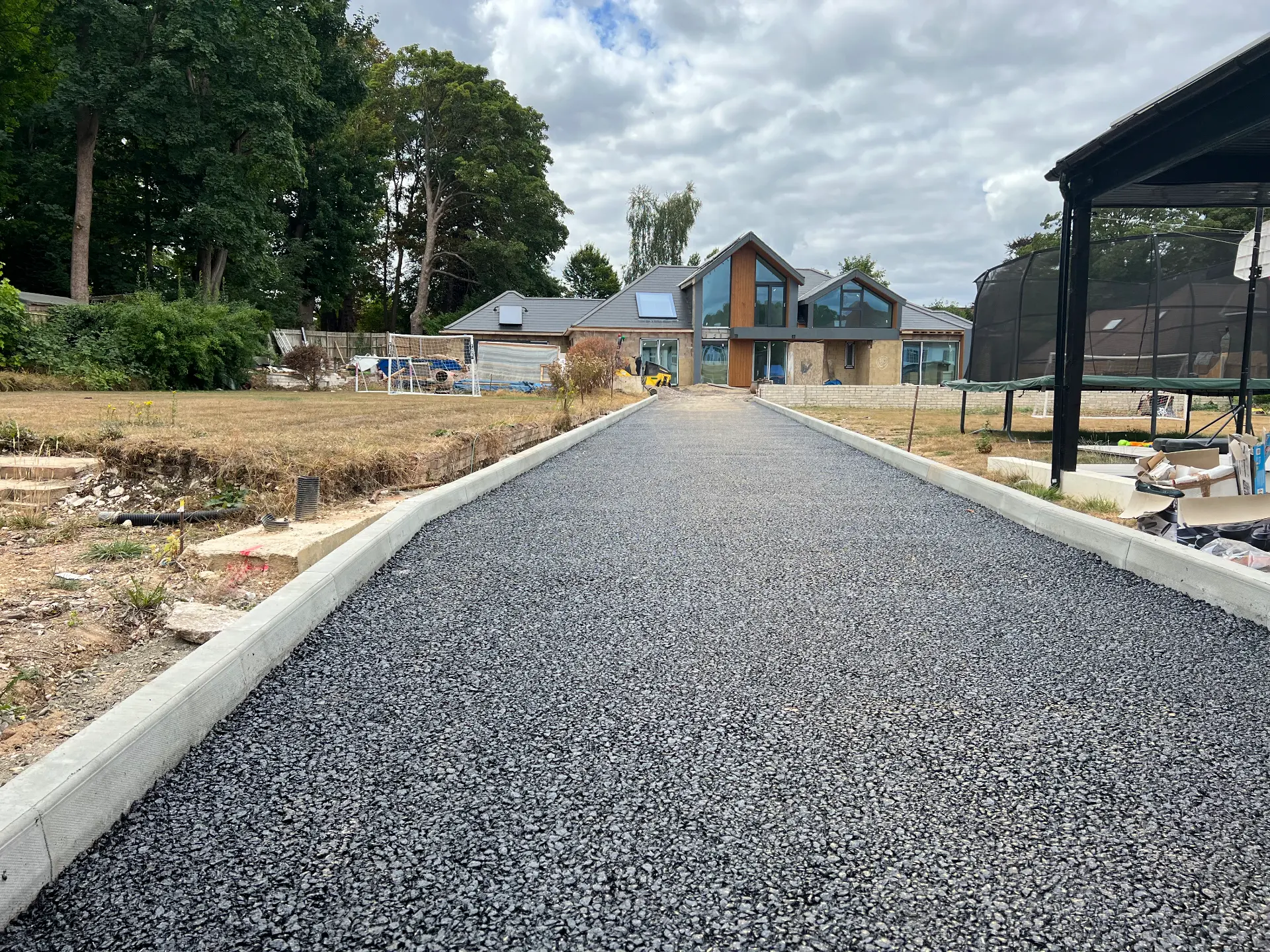 Private road to new development, Purley